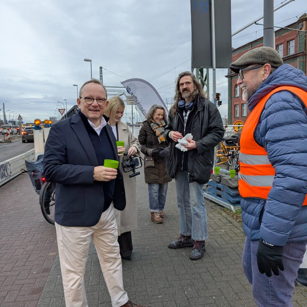 Der neue Oberbürgermeister Klaus Blettner zu Besuch beim Brückenkaffee vom 14.1.2026. Danke für diese Wertschätzung.
